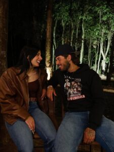 Ana Castela e Zé Felipe reforçam rumores de romance com novo registro juntos 5 Ja ouviu SUA BOCA MENTE ❤️ Página Press