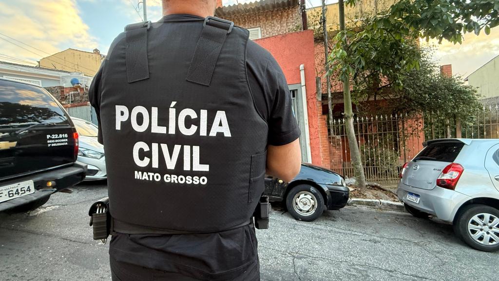 Polícia de MT Desarticula Super-Rede de Fraudes Digitais em 9 Estados 3 WhatsApp Image 2025 10 21 at 05.03.47 Página Press