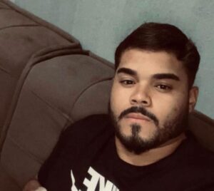 Suspeito de homicídio em sorveteria morre em confronto com a PM 1 01115629 WhatsApp I 1 Página Press