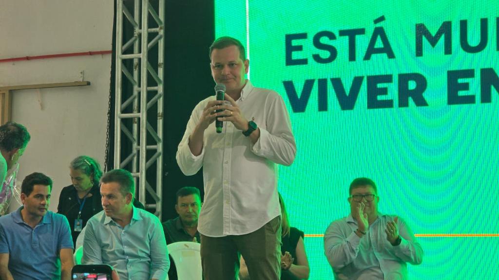 Governador Mauro Mendes anuncia pacote de investimentos e obras em cidades do norte de Mato Grosso 1 WhatsApp Image 2026 03 13 at 16.08.35 2 Página Press