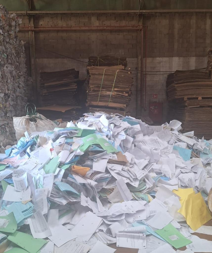 Polícia Civil descarta mais de 3 toneladas de documentos sem validade legal 1 papel Página Press