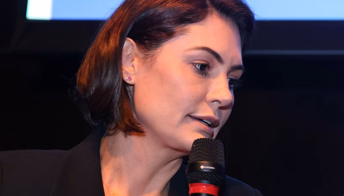 Michelle Bolsonaro ainda segue Flávio nas redes
Beto Barata/PL - 9.12.2025