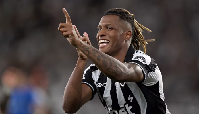 Danilo marcou duas vezes na vitória do Botafogo contra o Cruzeiro. - André Fabiano/Estadão
