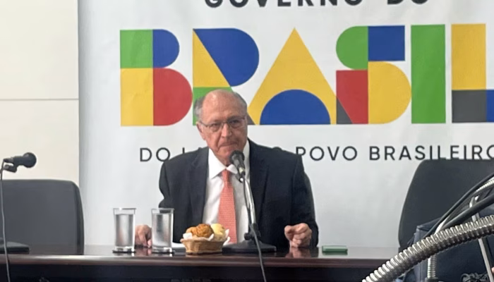 Geraldo Alckmin disse que prioridade do governo é garantir abastecimento de combustíveis
Lis Cappi/R7 - 02.04.2026