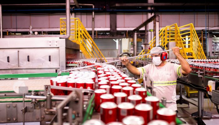 Fábrica da Coca Cola em Várzea Grande - Reprodução