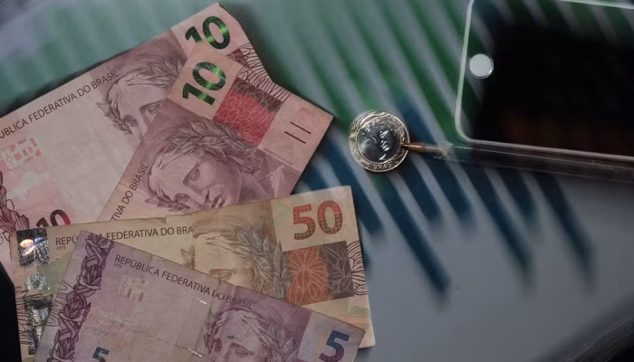 Bancos têm até esta terça para transferir dinheiro esquecido das contas de correntistas. — Foto: Marcello Casal Jr/Agência Brasil